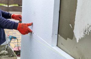 Comment faire l’isolation extérieure soi-même ? Conseils et Astuces !
