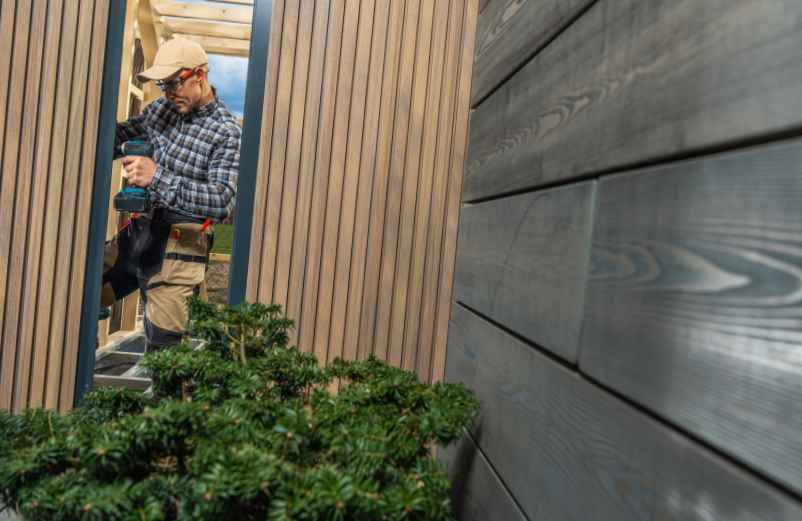 Comment habiller un mur extérieur avec du bois de façon esthétique et durable ?-Do It Yvette