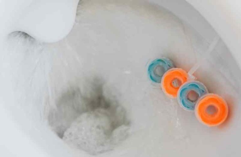 Déboucher les toilettes : 3 astuces de grand-mère efficaces Do It Yvette